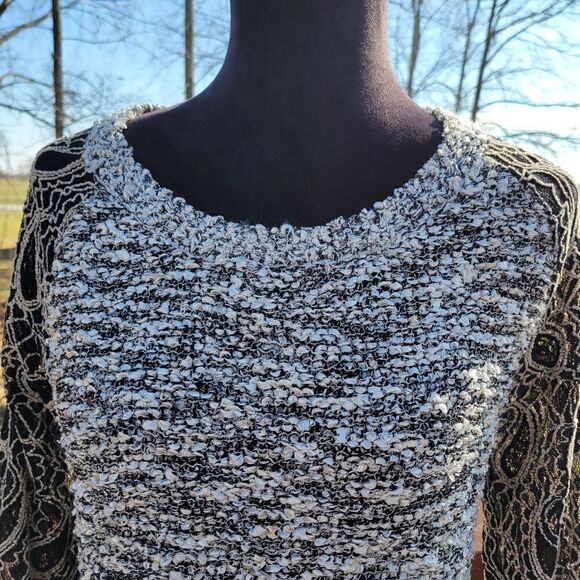 Anthropologie Escio Women's Black Ivory Long Lace Sleeve Wide Neck Sweater Sz S - Picture 2 of 16
